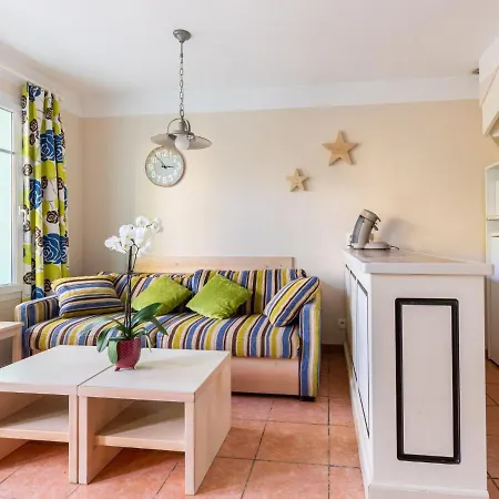 Domaine Golf Resort-3 By Interhome
